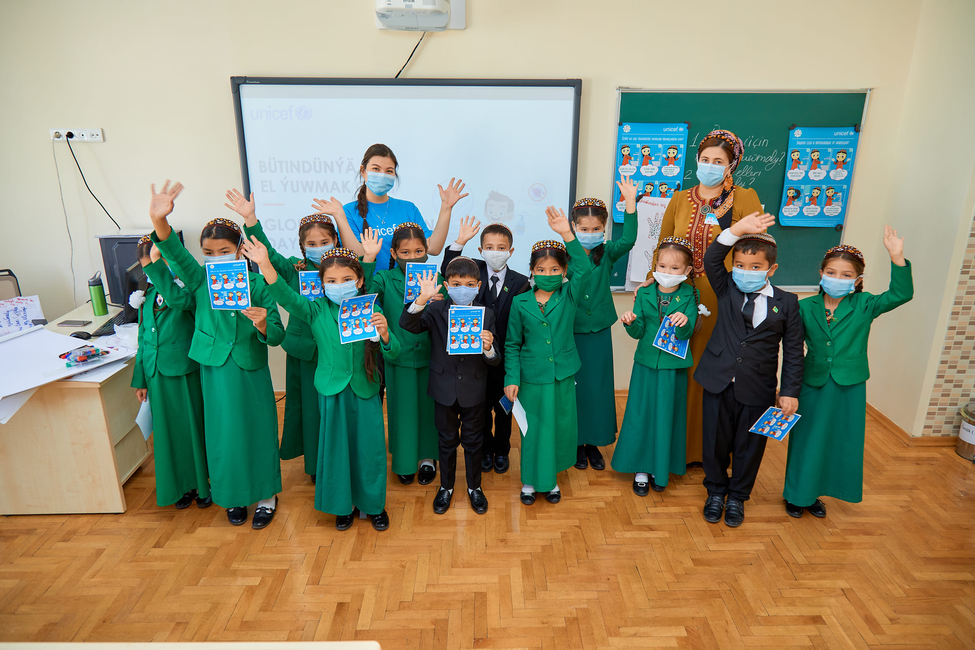 Children in Turkmenistan take part in interactive sessions to mark the the Global Handwashing Day 