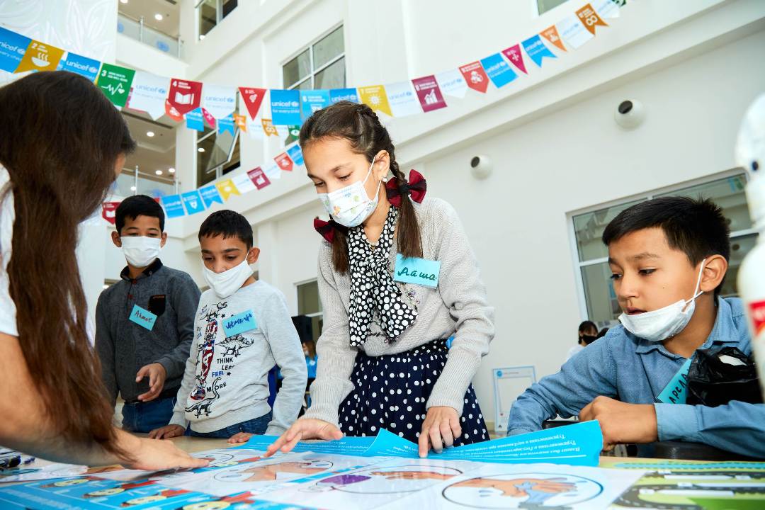 Kids take over United Nations Office in Turkmenistan on World Children’s Day