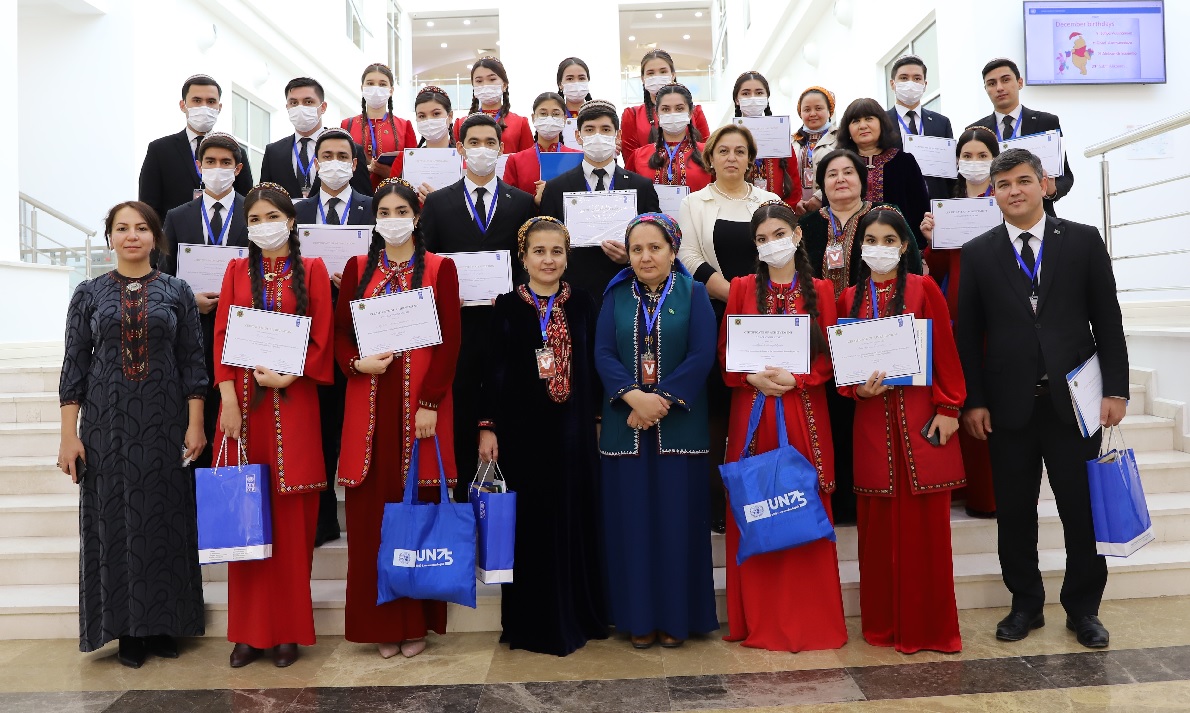 Essay writing competition among students of Turkmenistan on the occasion of the International Human Rights Day 